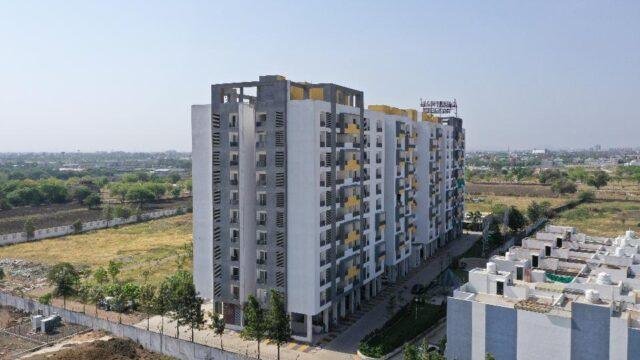 WhatsApp Image 2025-12-01 at 12.32.48 PM (1)